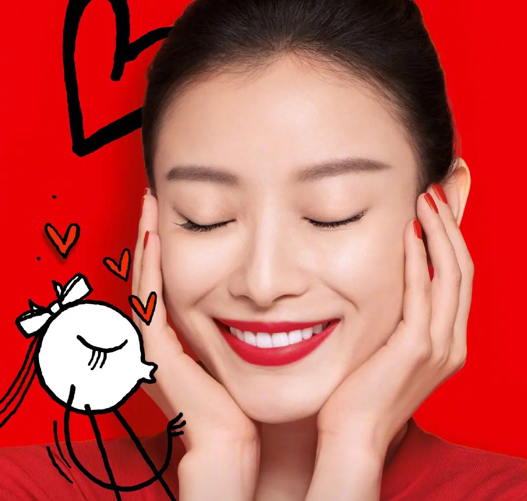 春晚4个小插曲：倪妮借大牌衣服不敢摘标签，王