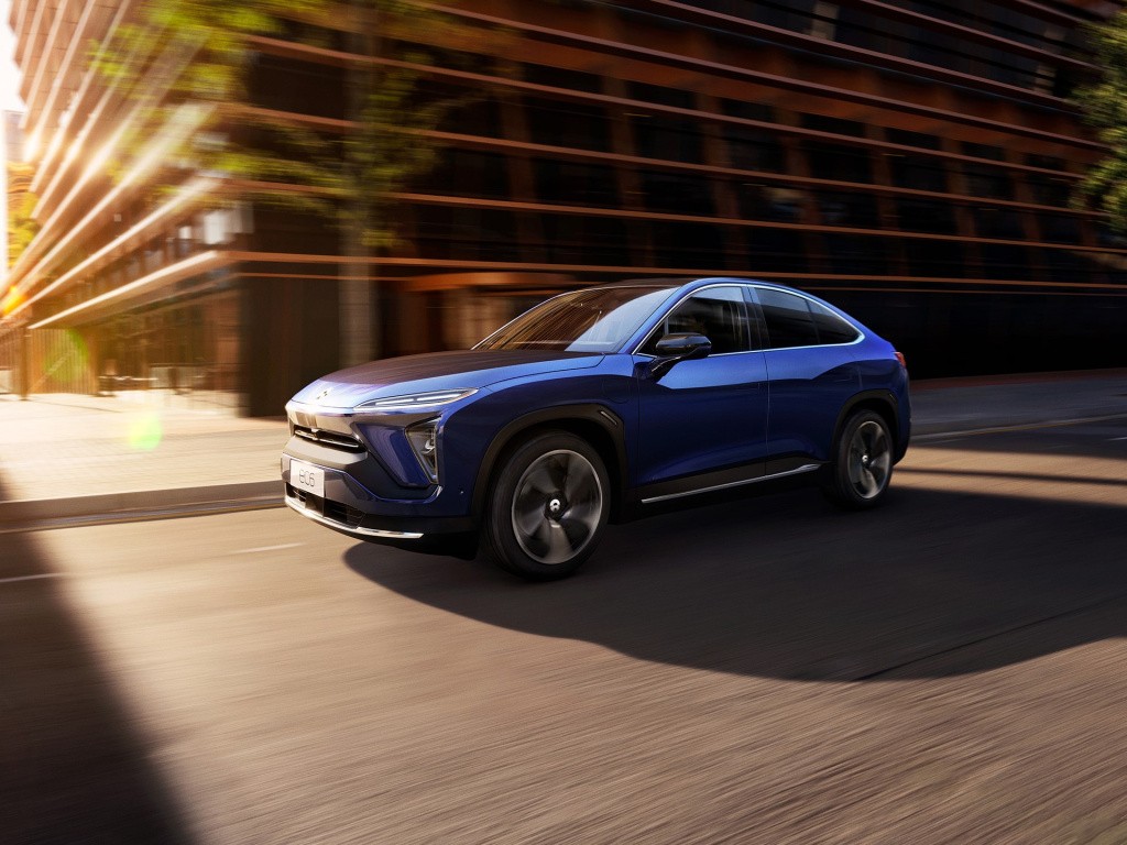 蔚来EC6？还是等等特斯拉Model Y?
