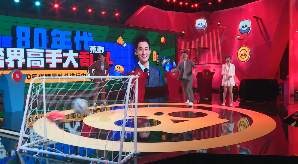 郎朗青铜水平？昨晚直播踢球3局1胜，网友：这水友号没了
