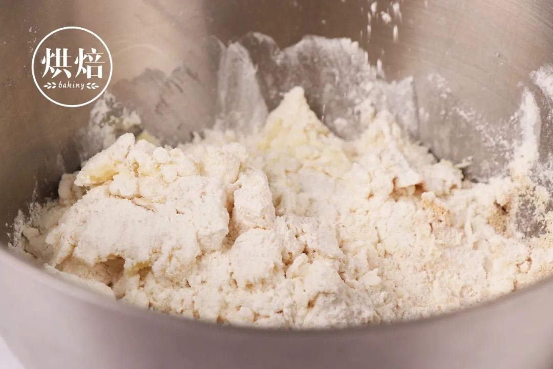 土豆加入面包 快速揉出手套膜 面包放三天都不老化 神奇