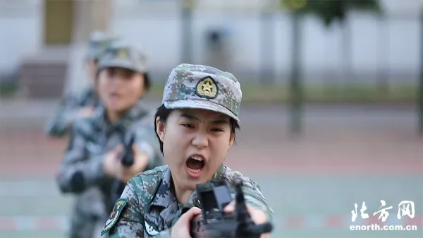 来自名校、三次报名参军，河南女孩如愿成为军人，还收到习近平总书记回信！