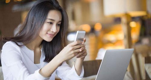 全国靠自媒体生活的超过两亿，这是企业招不到人的原因，比打工强