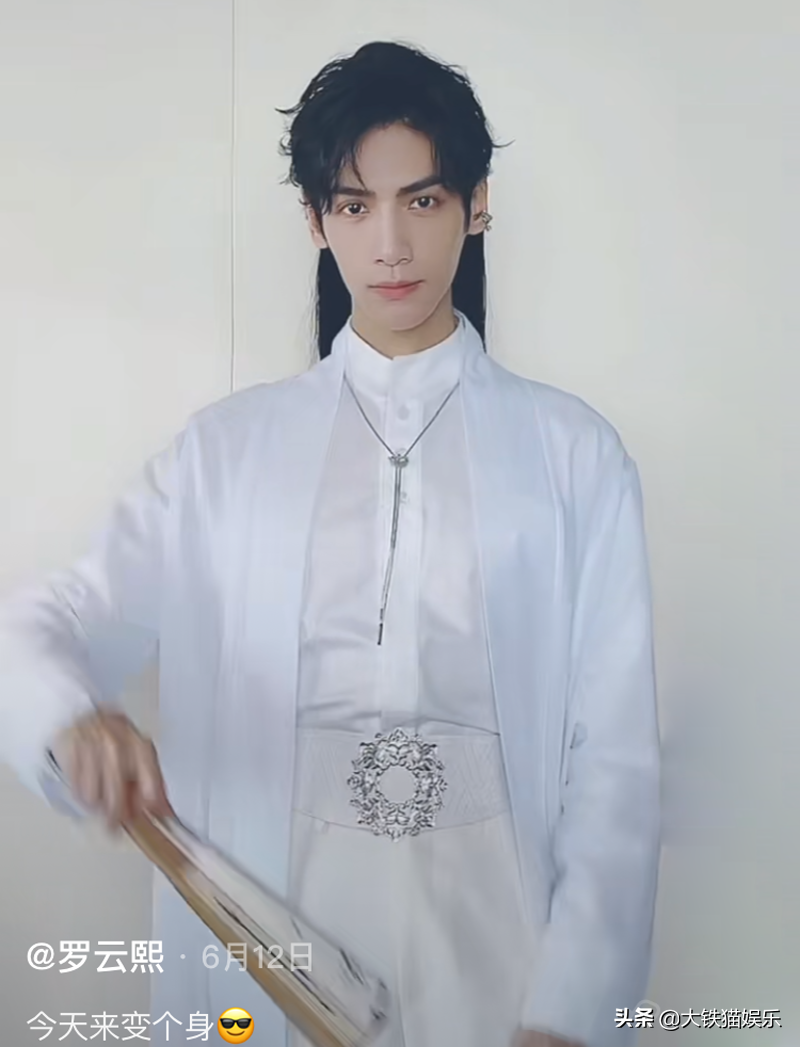 5位瘦成“纸片人”的明星，各有各的心酸，娱乐圈太“狠”了
