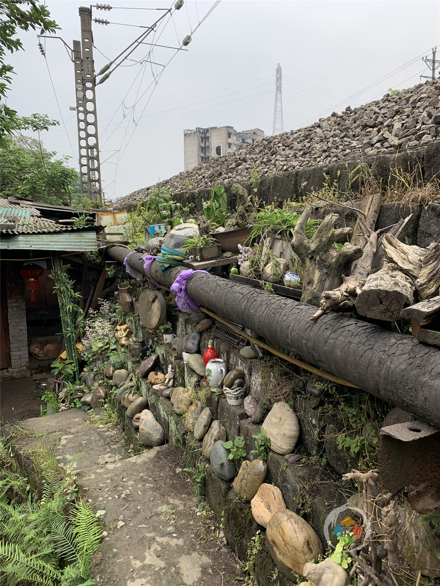 重庆市内旅游攻略：在菜园坝坐火车，10分钟后到站，5元玩一天