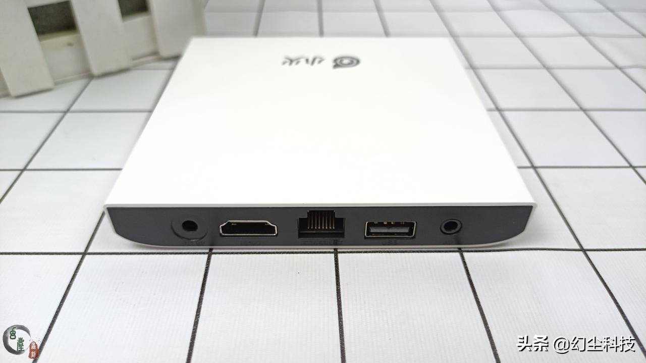 Don't throw away old TVs. Use this small fire settop box to keep it