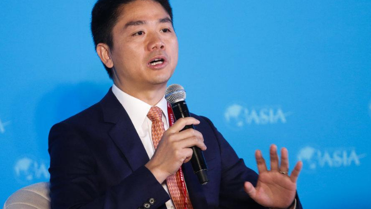 刘强东“预言”成真？3大知名快递接连倒下，快递业或迎变革