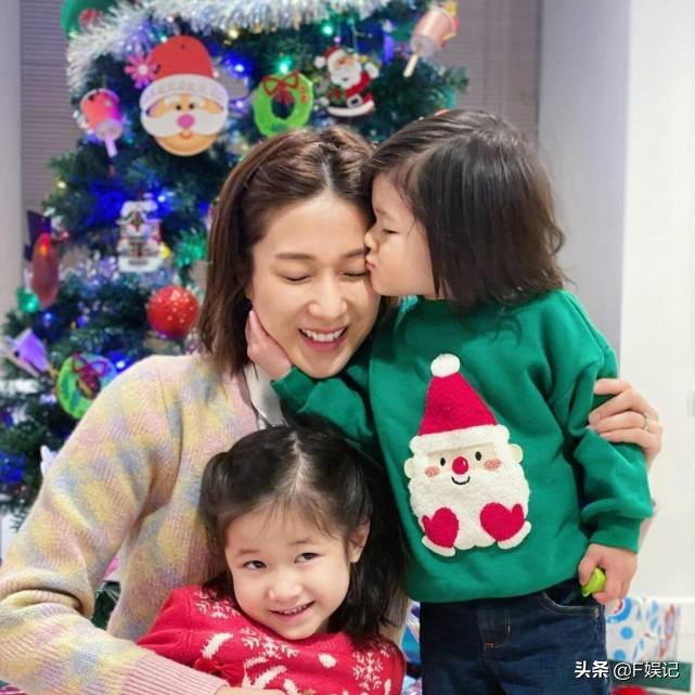 盤點TVB里三年抱倆、三年抱三、四年抱三的喜事