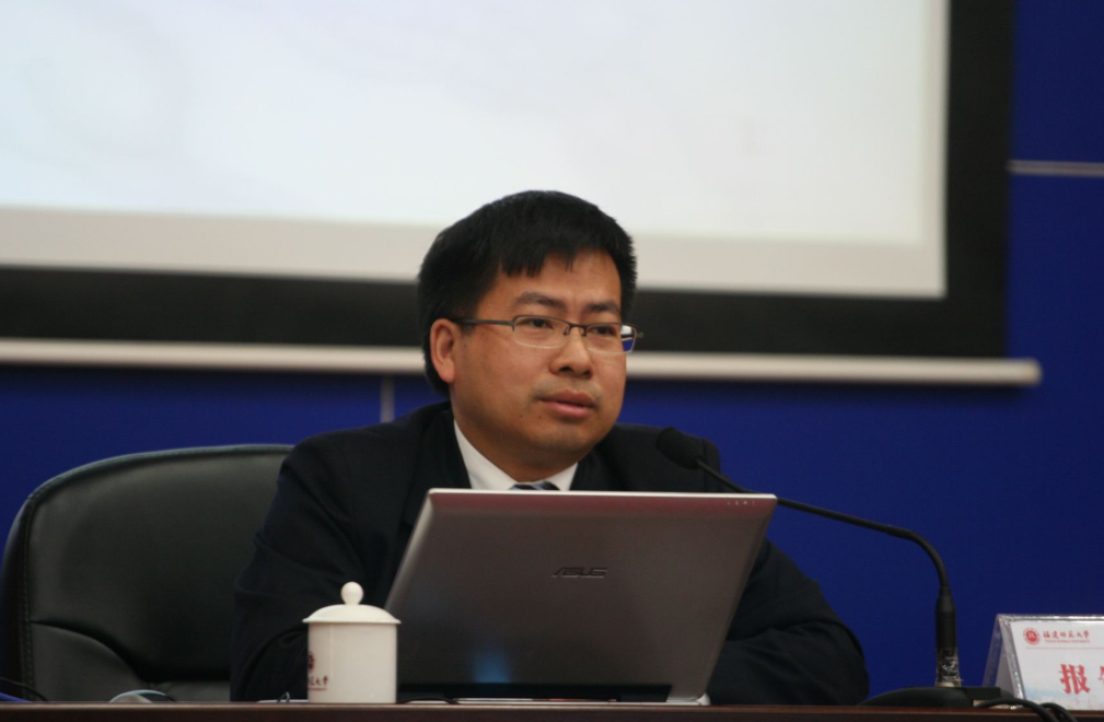 在严重的疫情下，美国所谓的\"生而平等\&q