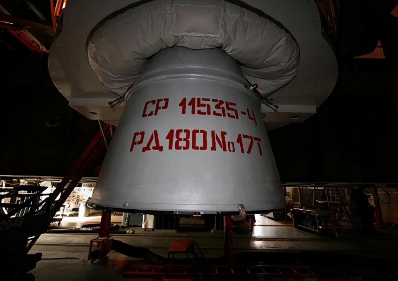 �������������ˣ���Ǵ�¥���ϣ������궼Ҫ�ö���˹������