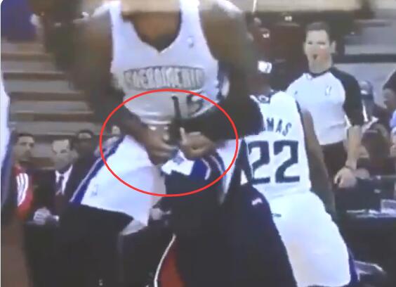 【影片】雷霆G6懸了！Schroder襲襠Tucker可能被禁賽？美媒：他是慣犯，Cousins也曾挨打！-黑特籃球-NBA新聞影音圖片分享社區