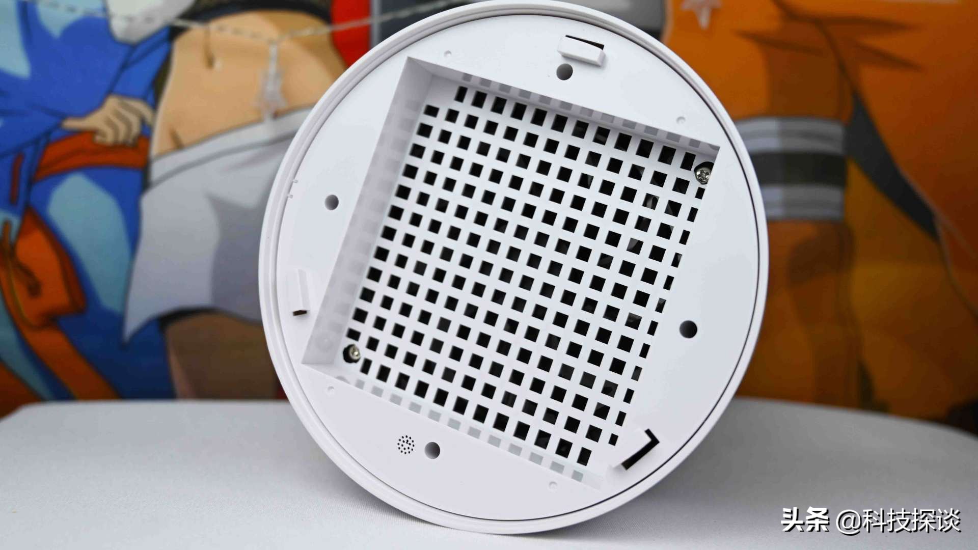 兼具空气净化功能，这才是床头灯该有的样子—康佳智能空气净化灯