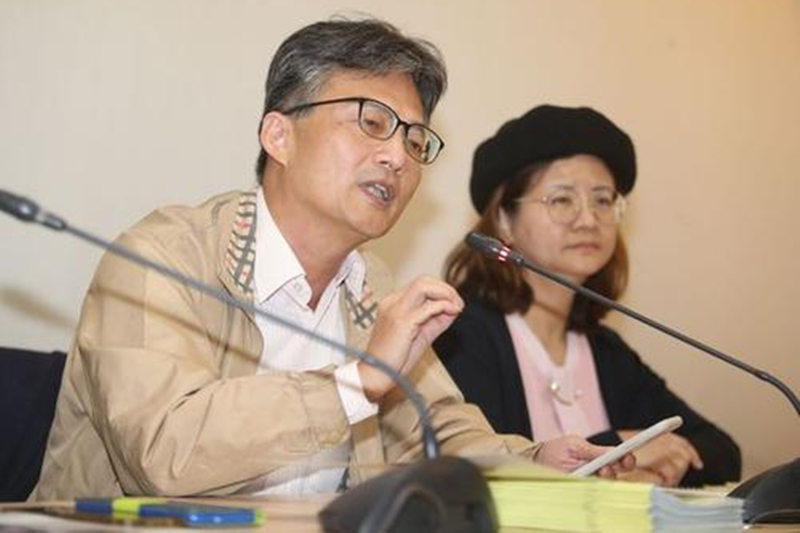 反抗蔡英文，現在只是開始