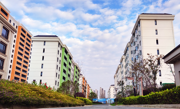 众森·红谷一品 | 二期南区首批小高层如期交房，见证卓越品质