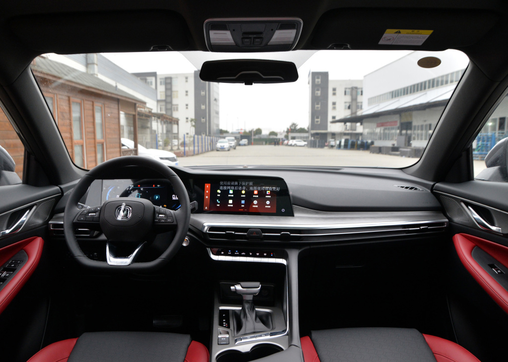 10万级小型SUV 全新蓝鲸动力 新款CS35 PLUS来了