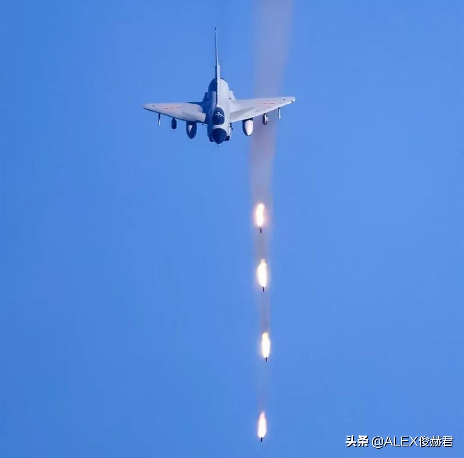 ������-10ս������Σ���������Ա���ۣ��ǳ�Σ�յ�ս����