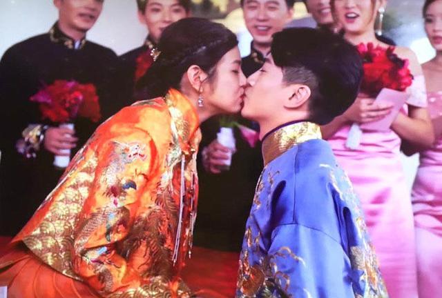 ​陈晓一秒认出陈妍希童年照：婚姻好不好，看