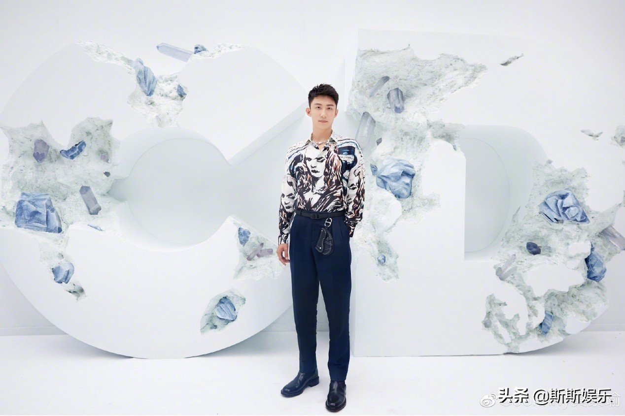 黄景瑜前女友深夜发文，疑似想不开？深度抑郁