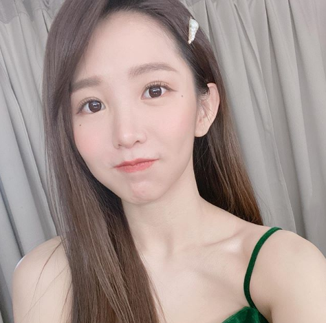 图文 曝29岁女星现身医美机构 曾因变美被疑整容 回应称是化妆效果 郭书瑶是不是整容 Www Bagua5 Net