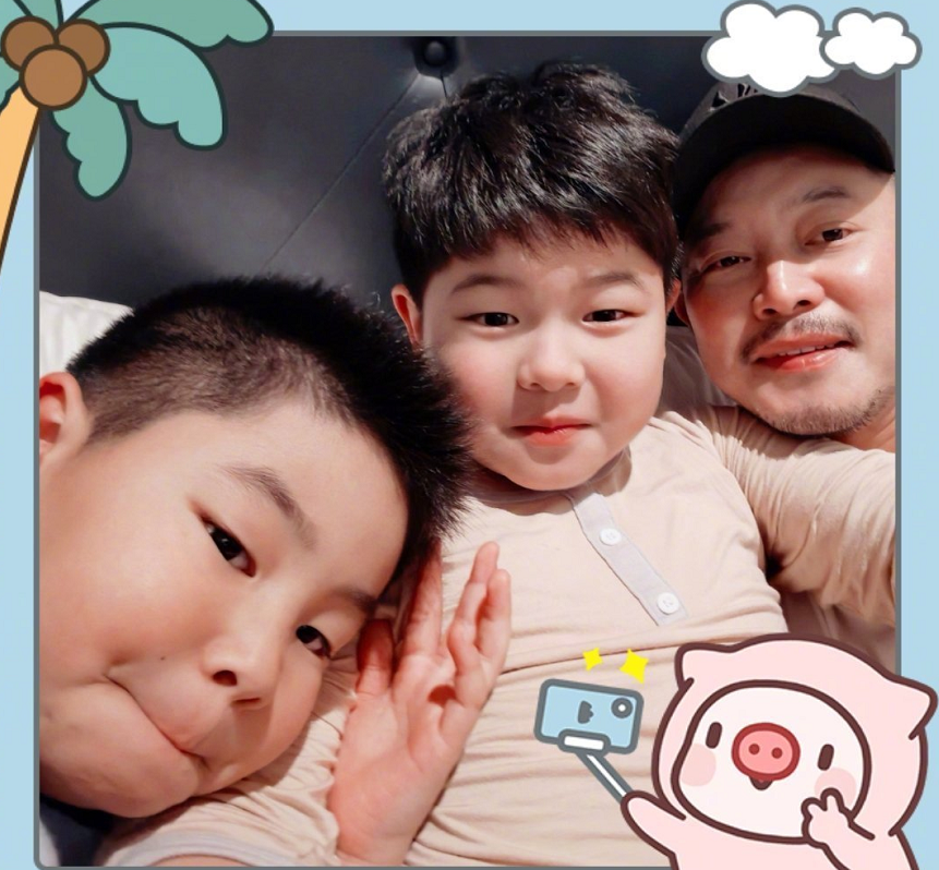 胡可大兒子發育迅猛，東北宋仲基逐漸“沙”化，胖不能輸給弟弟
