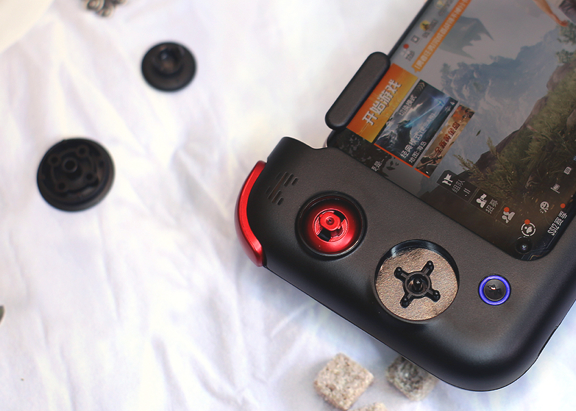 多指操控提升战力，北通G2手柄助力获取游戏胜利