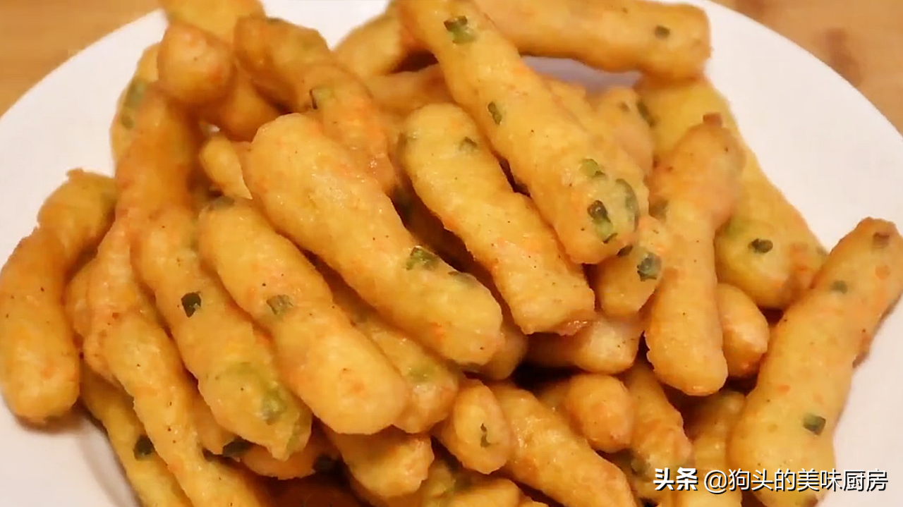 土豆不要炒著吃了，教你一個新吃法，簡單美味，上桌全家都愛吃