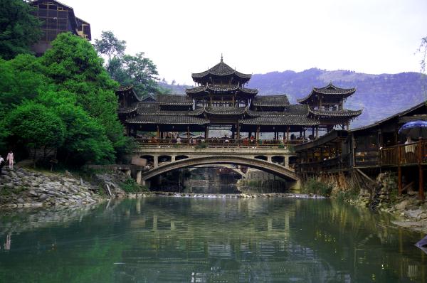 中国少数民族-侗族的建筑文化特色