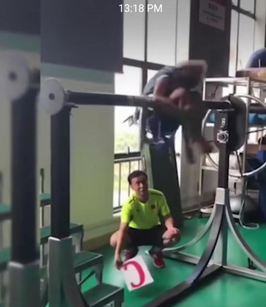 全红婵近况如何？奶奶的话令人泪奔，全红婵驼背的原因很心酸