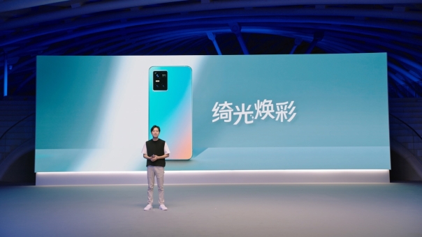 “你好，自然美”自拍旗舰vivo S10系列正式发布