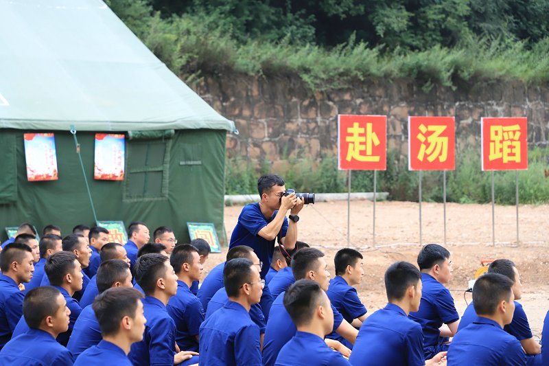 幕后英雄-致敬平凉森林消防奋战驻训一线的后勤人员
