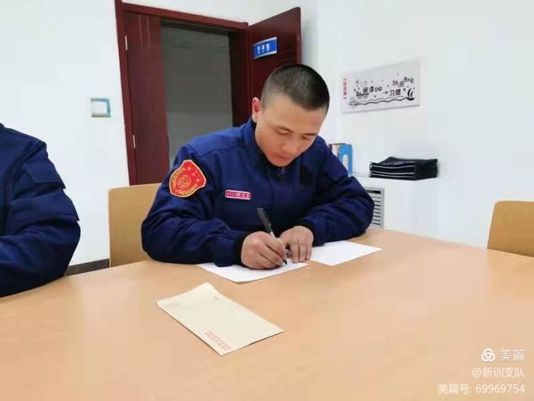 <a href=http://www.cngansu.cn/news/ target=_blank class=infotextkey></a>ʡԮܶѵ֧ӴڼĻֻʷ׳