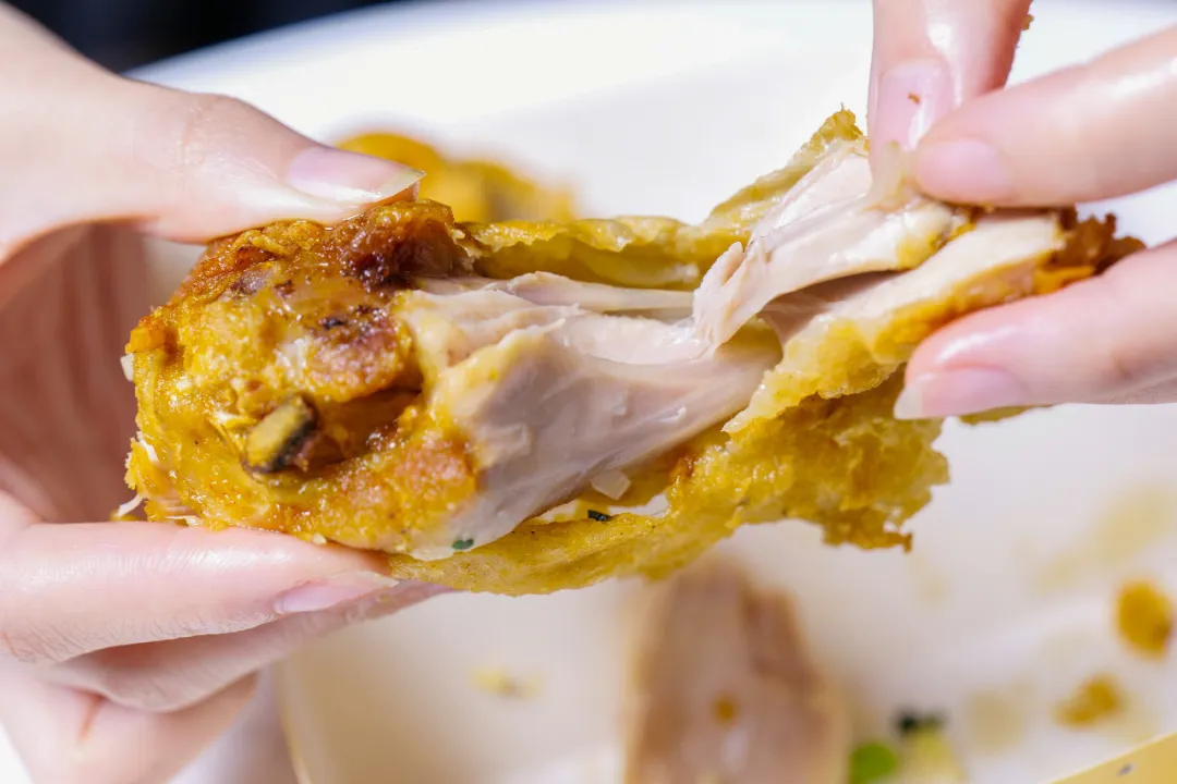 年销3400W根，美国来的拉拉拉丝Hotdog，​专门“欺负”小姑娘