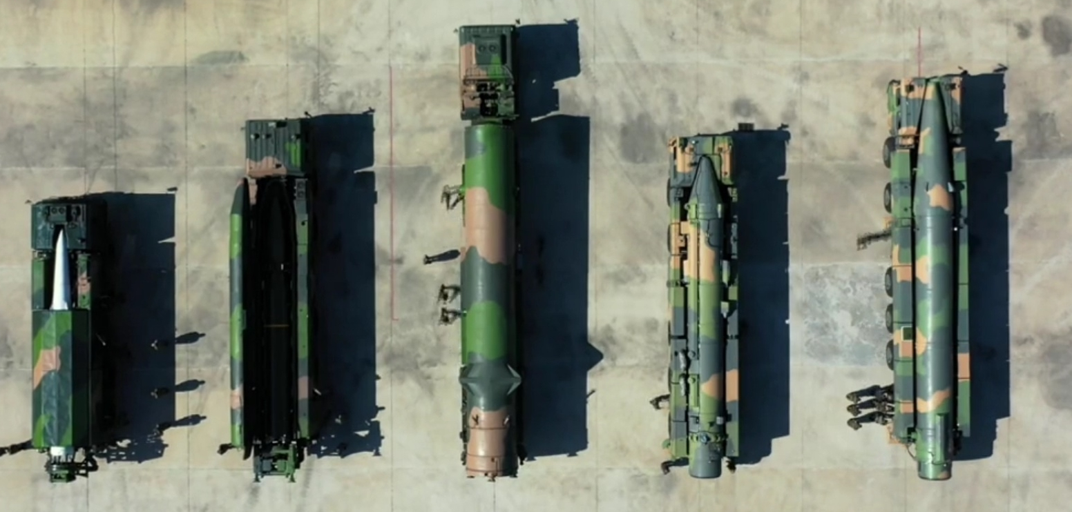 ������껻���磬�����һ�ΰڳ�5������������ʵ�������˿�ɵ��