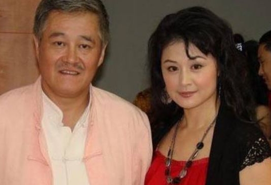 刘奕君儿子在演戏，成龙外甥是爱豆！娱乐圈亲戚关系你知道多少？