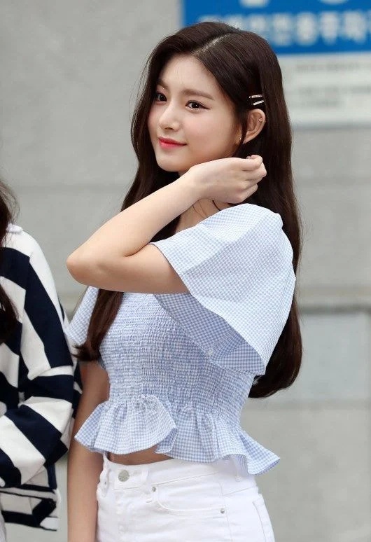 乐华旗下练习生登上韩综rm她曾获pd48颜值投票一位