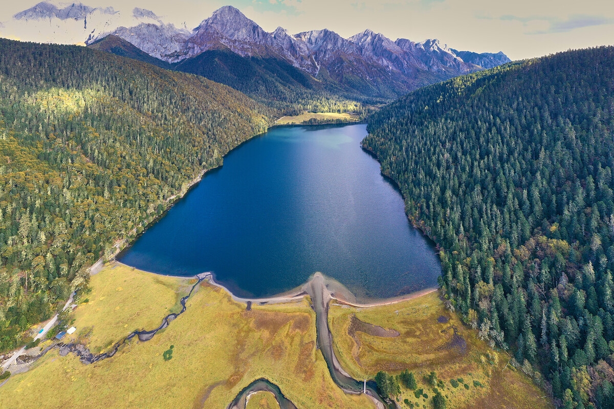 适合夏季自驾的4条路线，沿途风景美上天，6-8月出发刚刚好