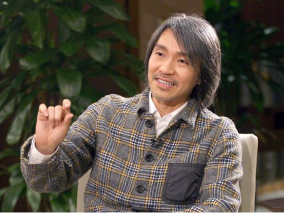 導(dǎo)演請(qǐng)不動(dòng)5位演員，而元秋可能只有周星馳才能請(qǐng)得動(dòng)