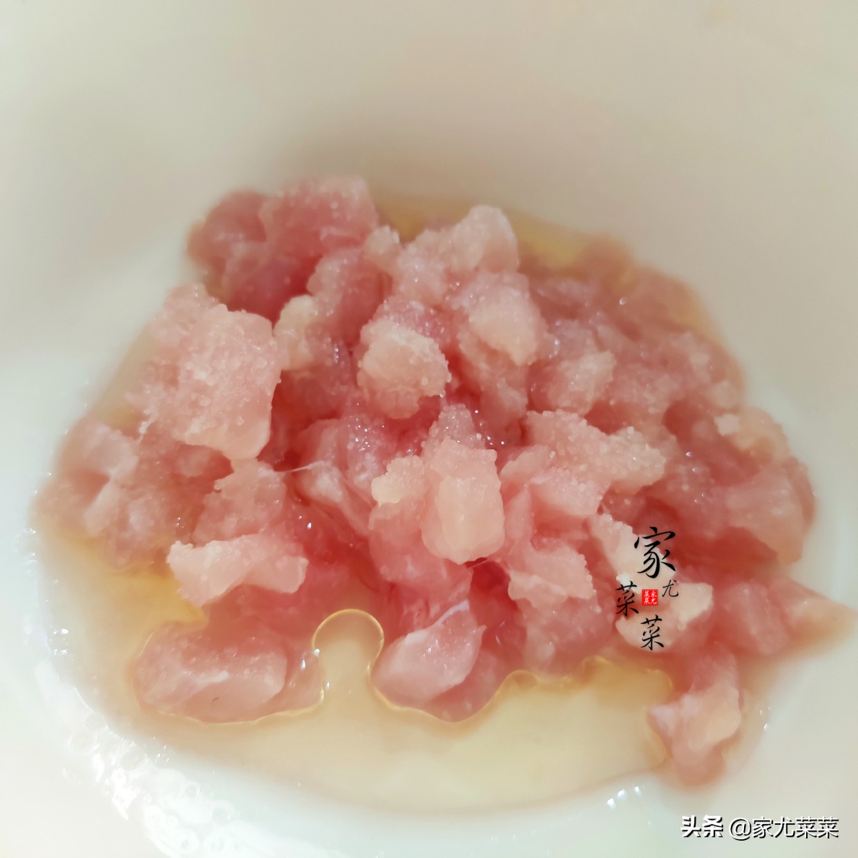 蔬菜中的补钙冠军，夏天常给孩子吃这菜护眼又长个，比喝牛奶强