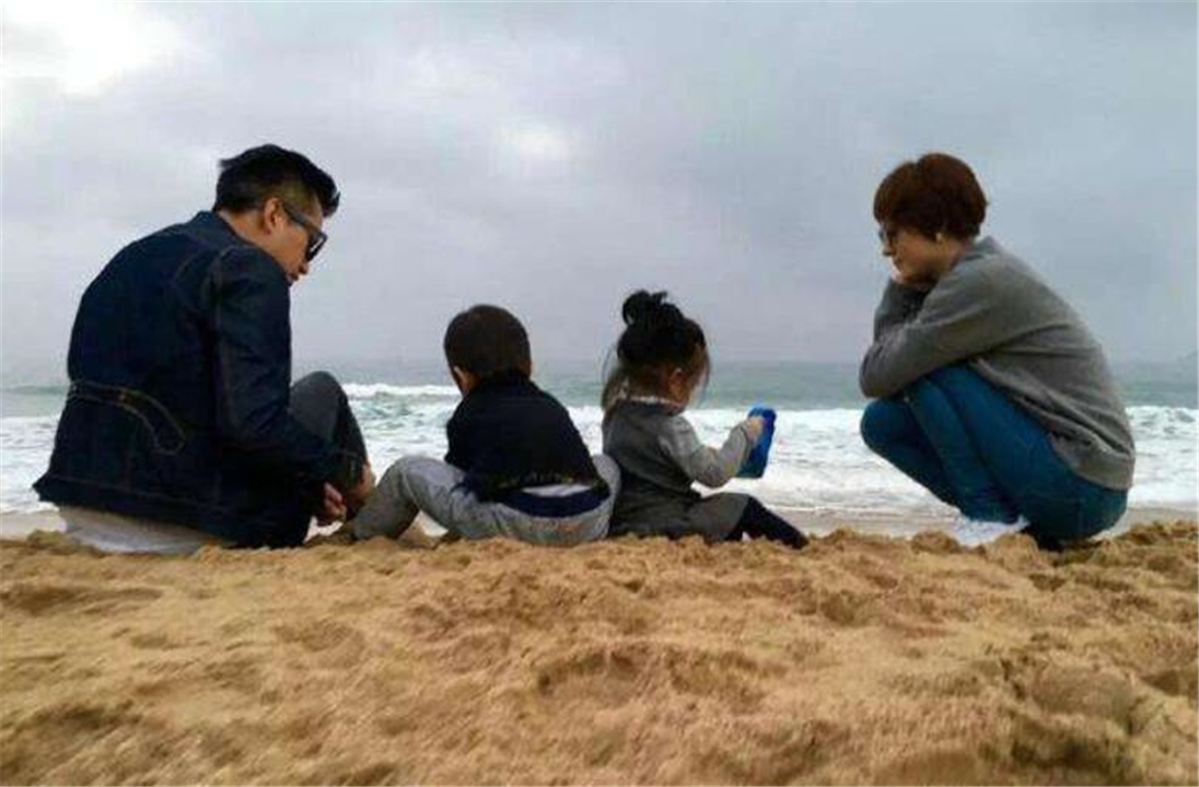 邓超晒和女儿聊天记录，引网友共鸣：终于明白