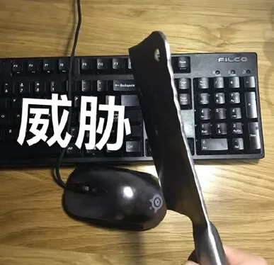 车商你的良心会痛不?一个劲的把问题甩锅给法拉利厂家,488检测记