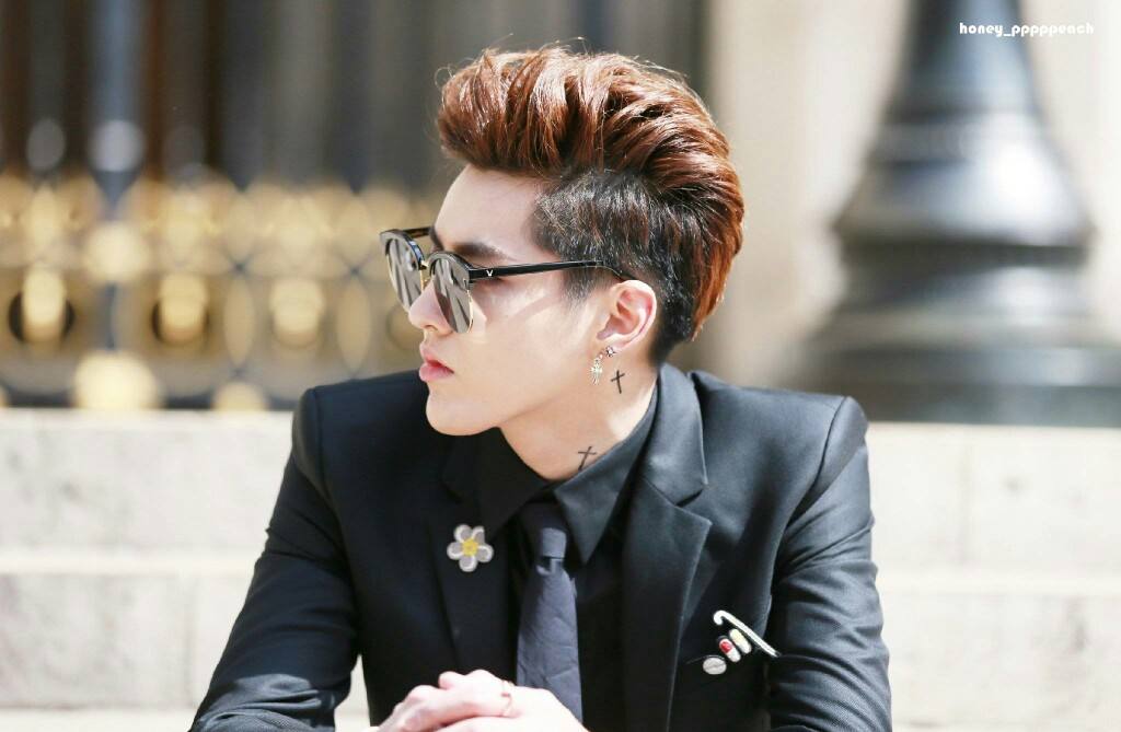 为什么“天使女孩”鹿依否认和吴亦凡交往？原因可能在吴亦凡身上