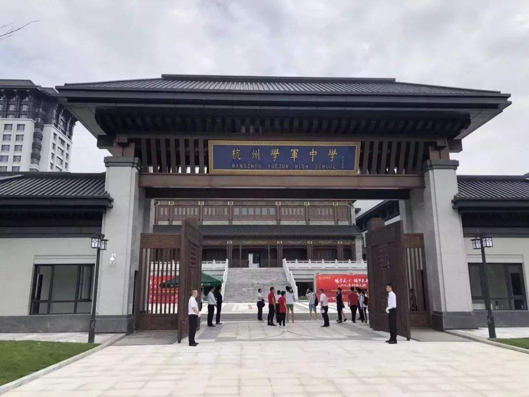 浙江十强高中，宁波入围三个，杭高没你想的那