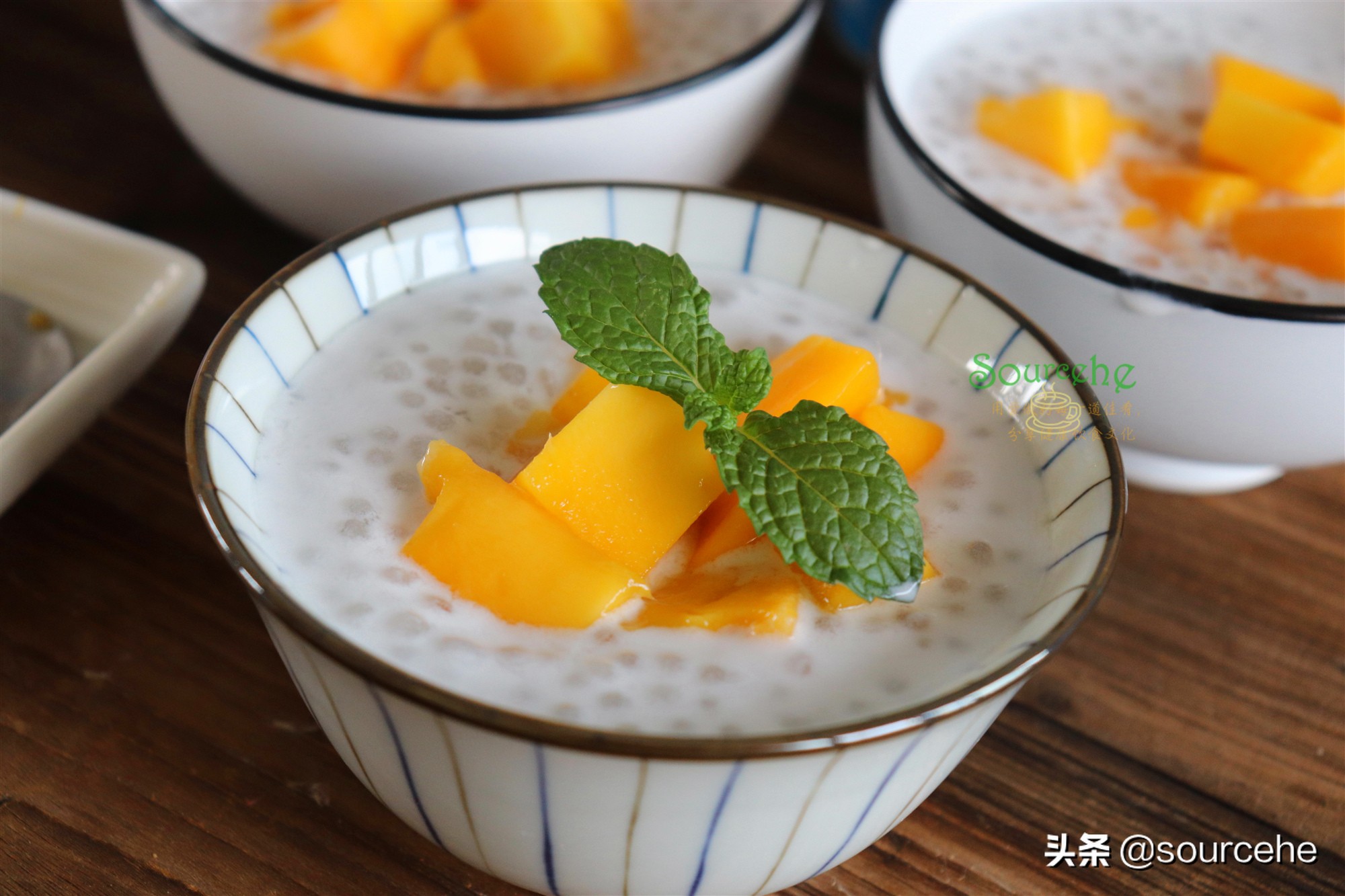 西米露只需5分鐘，晶瑩剔透，搭配芒果椰漿，香甜冰爽，很好吃