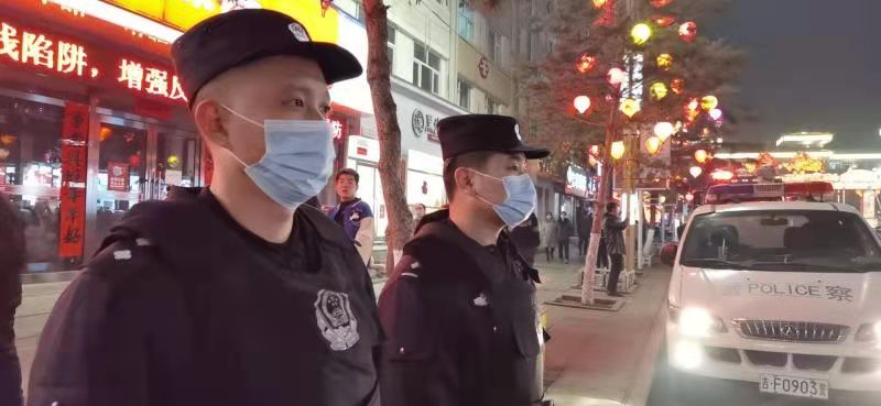 加强夜间巡逻防控 保障辖区安全稳定