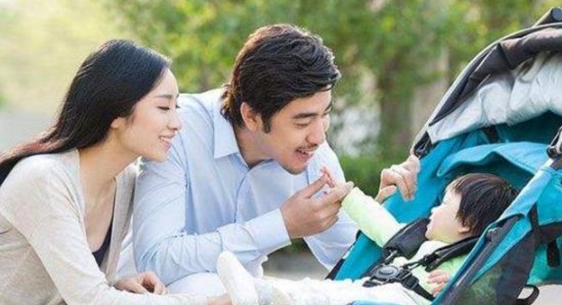 “奖励多少钱，你会愿意生三胎？”原来这才是多数宝妈的真实想法