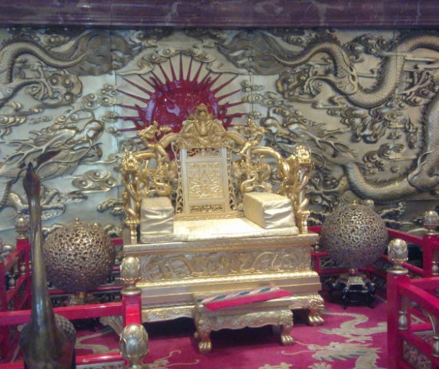 浙江农民称祖上是朱元璋后代，家中还藏有一把