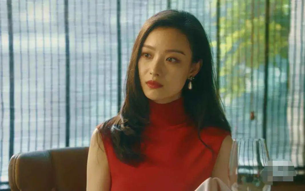 刘诗诗倪妮双姝合璧，都难超张曼玉版《流金岁