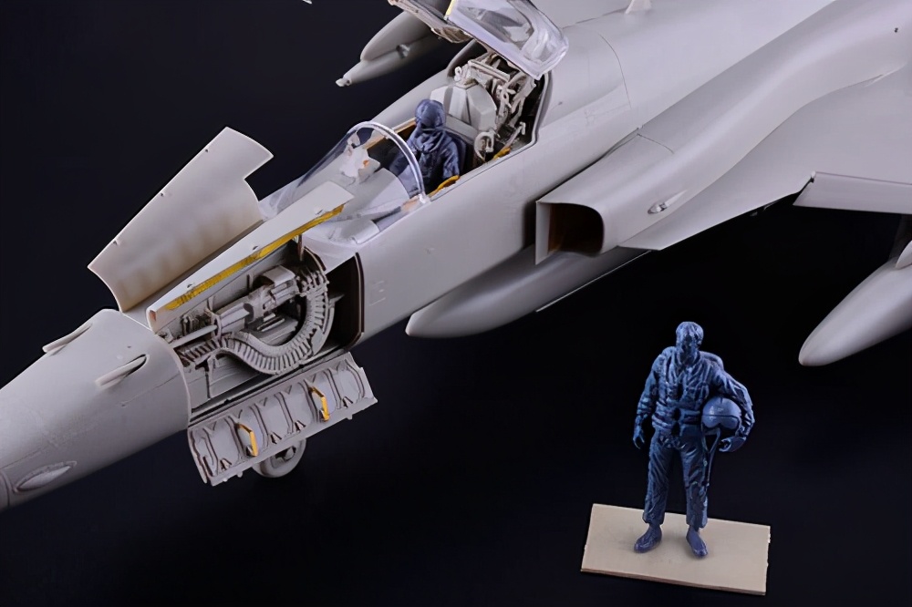 ��׹��������̨��ս���������Ǽ�-7�����У�����Ϊ�����֮ӥ��