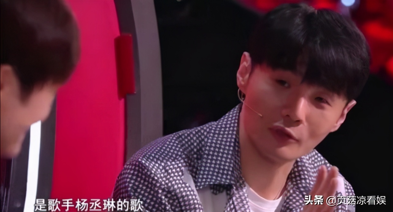 杨丞琳晒狗界李荣浩，直言需好友陪伴入睡，被迫异地太久好心酸