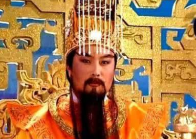 唯一把“玉帝”演活的人，回家祭祖才发现，冥