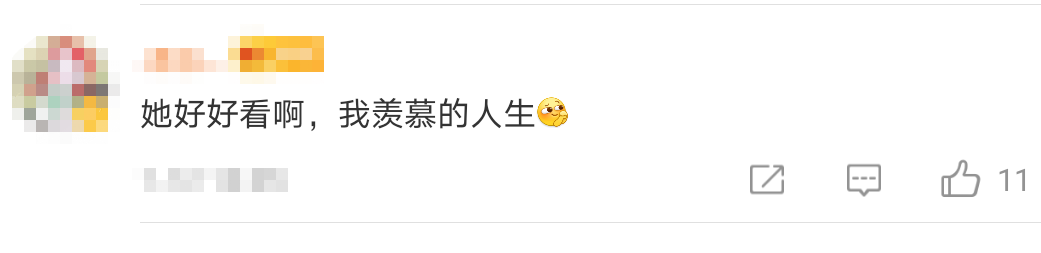 黄多多为出道铺路？再拍时尚大片略显成熟，5岁